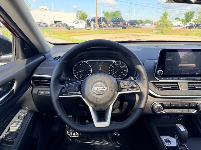 2021 Nissan Altima 2.5 SR PREMIUM PACKAGE