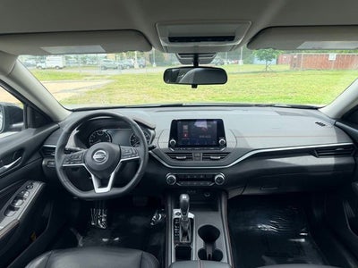 2022 Nissan Altima 2.5 SR