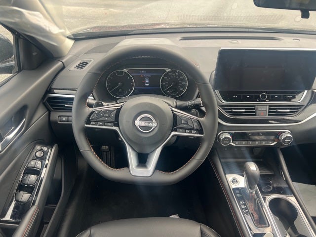 2025 Nissan Altima 2.5 SR PREMIUM PACKAGE