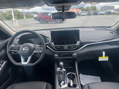 2025 Nissan Altima 2.5 SR PREMIUM PACKAGE