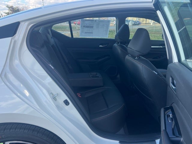 2025 Nissan Altima 2.5 SR PREMIUM PACKAGE