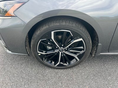 2025 Nissan Altima 2.5 SR PREMIUM PACKAGE