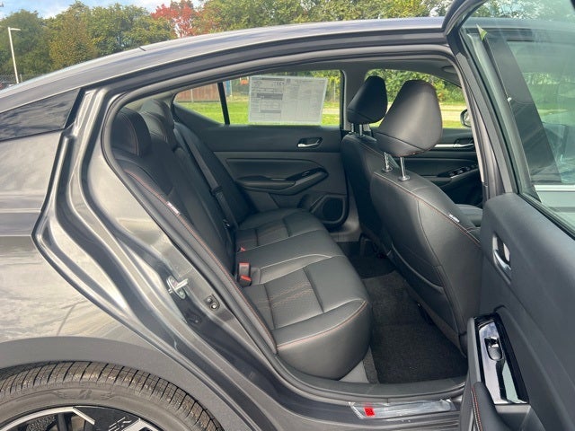 2025 Nissan Altima 2.5 SR PREMIUM PACKAGE