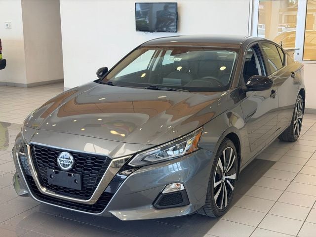 2022 Nissan Altima 2.5 SR