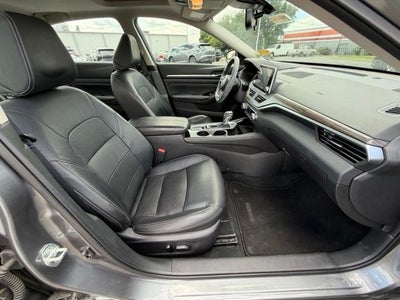 2020 Nissan Altima 2.5 Platinum