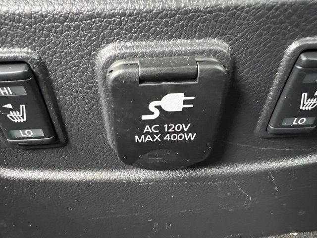 2017 Nissan Titan Platinum Reserve