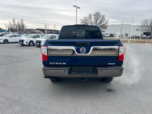 2017 Nissan Titan Platinum Reserve
