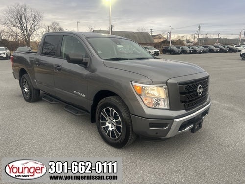 2024 Nissan Titan SV