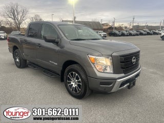 2024 Nissan Titan SV