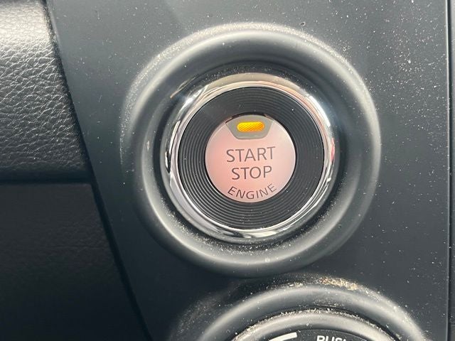 2024 Nissan Titan SV CONVENIENCE PACKAGE