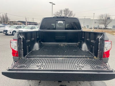 2024 Nissan Titan SV CONVENIENCE PACKAGE