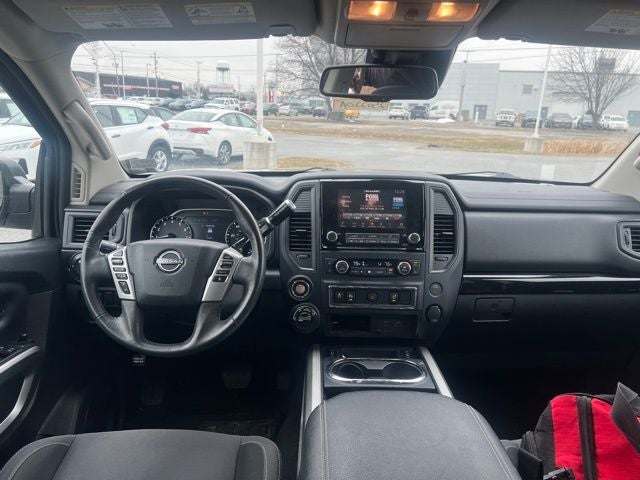 2024 Nissan Titan SV CONVENIENCE PACKAGE