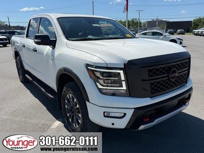 2024 Nissan Titan PRO-4X