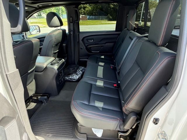 2024 Nissan Titan PRO-4X