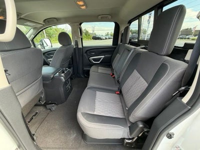 2024 Nissan Titan SV