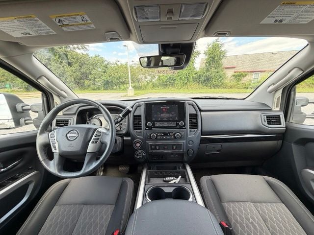 2024 Nissan Titan SV