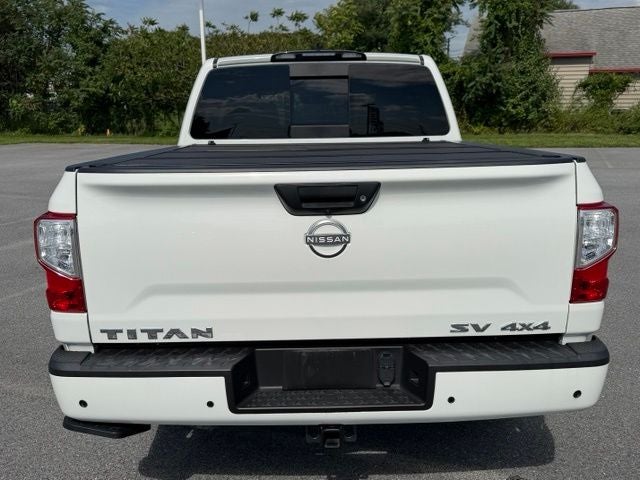 2024 Nissan Titan SV