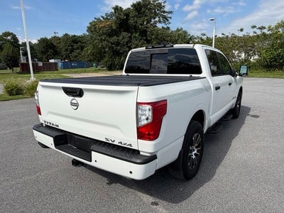 2024 Nissan Titan SV