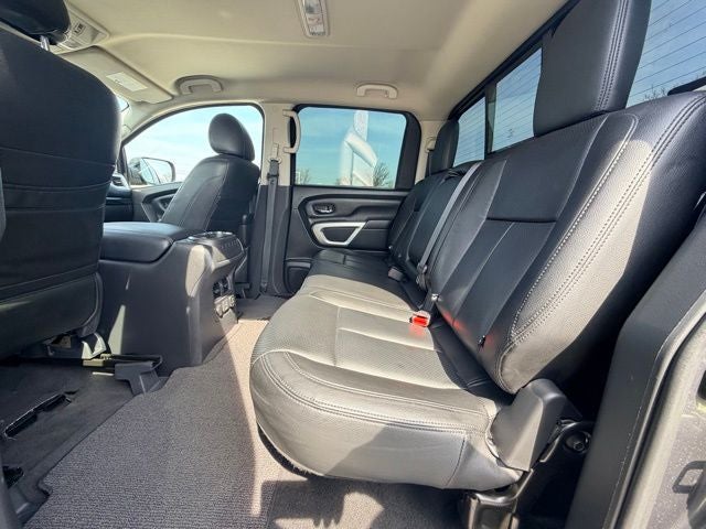 2021 Nissan Titan SV CONVENIENCE PACKAGE