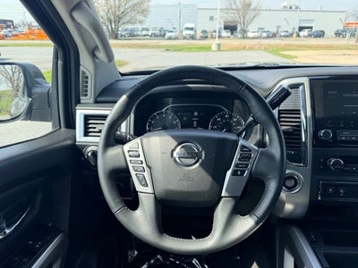 2021 Nissan Titan SV CONVENIENCE PACKAGE