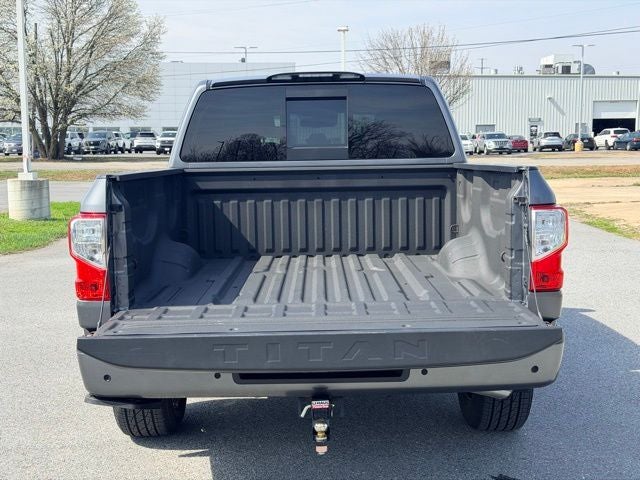 2021 Nissan Titan SV CONVENIENCE PACKAGE