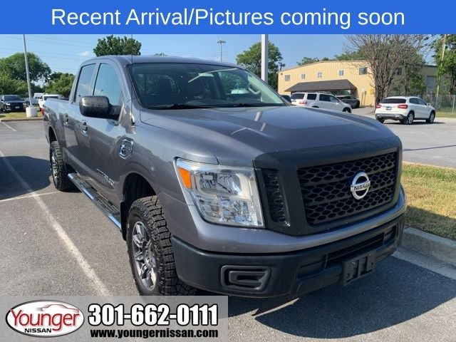 2017 Nissan Titan XD S Diesel Crew Cab 4x4 SWB's photo