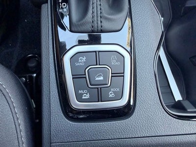 2026 Nissan Frontier SV DARK ARMOR, ALL-WEATHER CONTENT PACKAGE