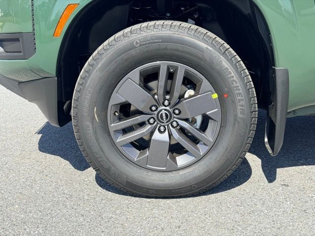 2026 Nissan Frontier SV CONVENIENCE, BLACK ACCENT PACKAGE