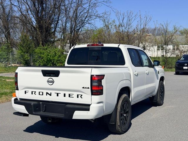 2026 Nissan Frontier SV DARK ARMOR, ALL-WEATHER CONTENT PACKAGE