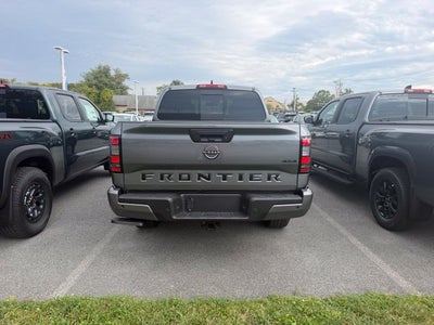 2027 Nissan Frontier SV