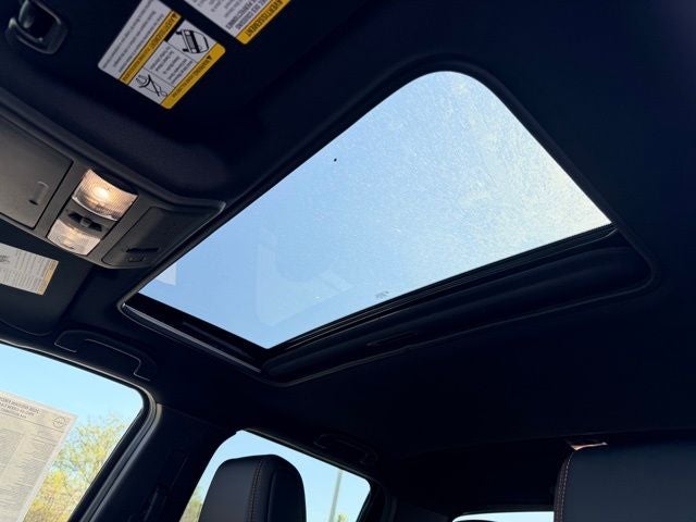 2026 Nissan Frontier PRO-4X PREMIUM, CONVENIENCE, TOW, BLACK ACCENT PACKAGE