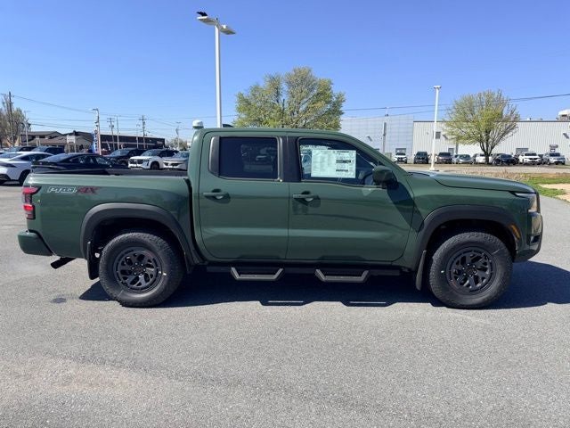 2026 Nissan Frontier PRO-4X PREMIUM, CONVENIENCE, TOW, BLACK ACCENT PACKAGE