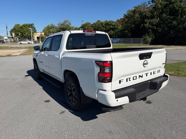 2027 Nissan Frontier SV