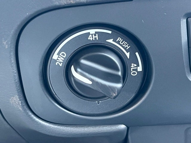 2026 Nissan Frontier SV CONVENIENCE, TOW PACKAGE