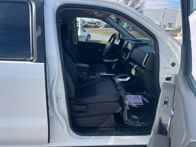 2026 Nissan Frontier SV CONVENIENCE, TOW PACKAGE