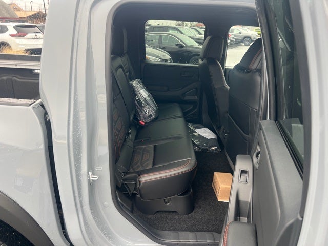 2026 Nissan Frontier PRO-4X PREMIUM, CONVENIENCE, TOW PACKAGE