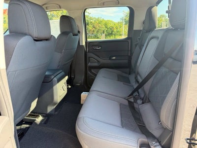 2027 Nissan Frontier SV