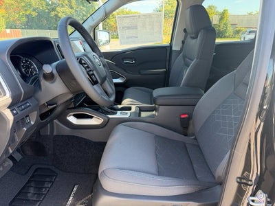 2027 Nissan Frontier SV