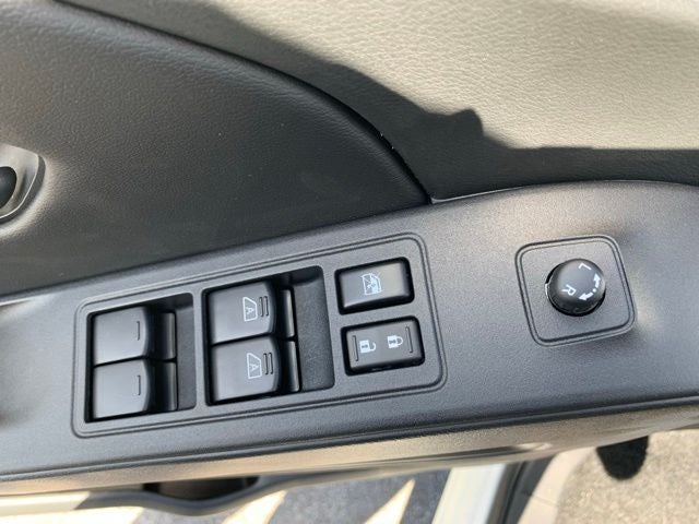 2026 Nissan Frontier SV DARK ARMOR, CONVENIENCE, TOW PACKAGE