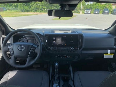 2026 Nissan Frontier SV DARK ARMOR, CONVENIENCE, TOW PACKAGE