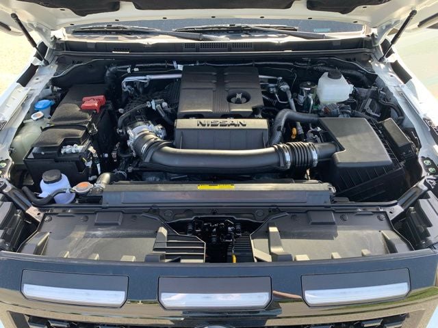 2026 Nissan Frontier SV DARK ARMOR, CONVENIENCE, TOW PACKAGE