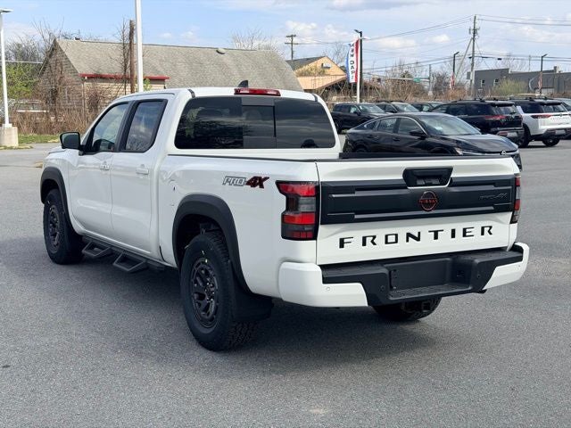 2026 Nissan Frontier PRO-4X PREMIUM, CONVENIENCE, BLACK ACCENT PACKAGE