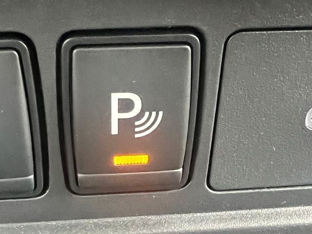 2026 Nissan Frontier SV DARK ARMOR, CONVENIENCE PACKAGE