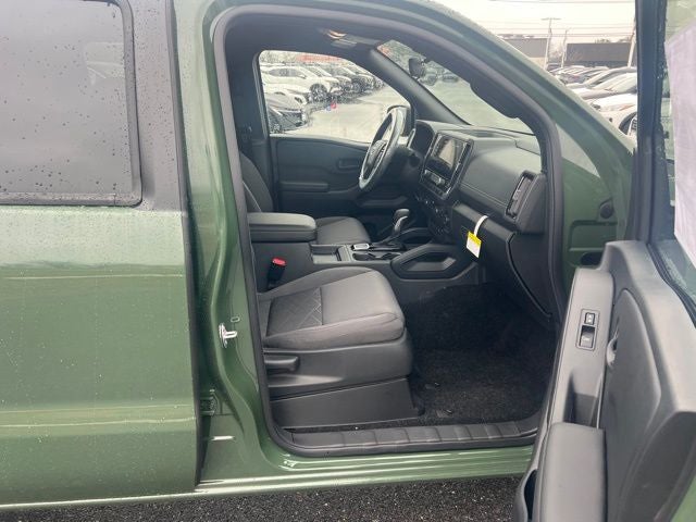 2026 Nissan Frontier SV DARK ARMOR, CONVENIENCE PACKAGE