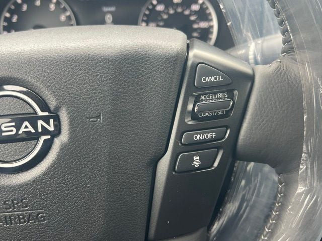 2026 Nissan Frontier SV DARK ARMOR, CONVENIENCE PACKAGE