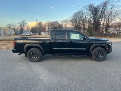 2026 Nissan Frontier PRO-4X PREMIUM, CONVENIENCE, BLACK ACCENT, TOW PACKAGE