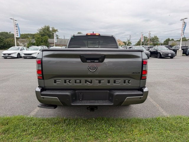 2027 Nissan Frontier SV