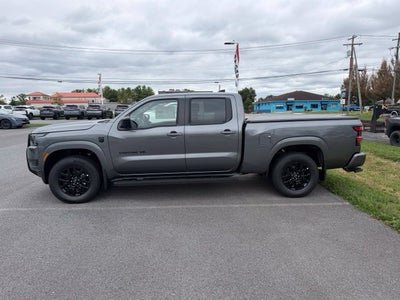 2027 Nissan Frontier SV