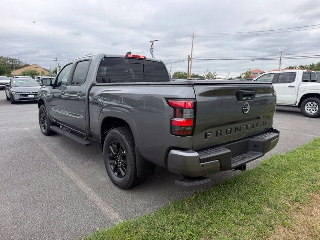 2027 Nissan Frontier SV