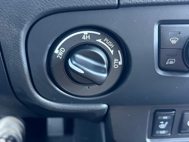 2026 Nissan Frontier PRO-4X PREMIUM, CONVENIENCE, TOW PACKAGE